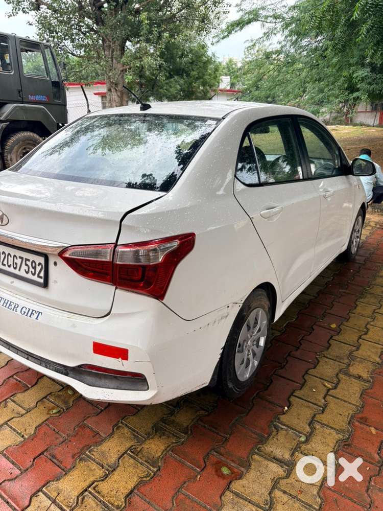 Hyundai Xcent Petrol 2018