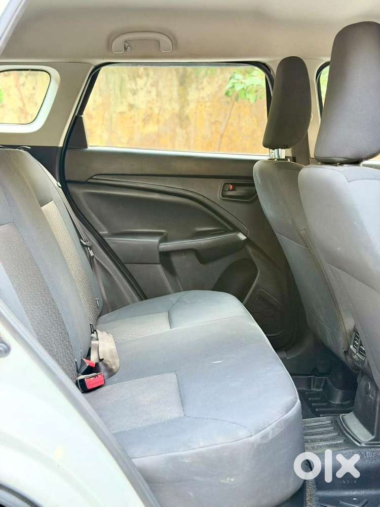 Maruti Suzuki Brezza 1.5 Lxi Cng, 2025, Cng & Hybrids