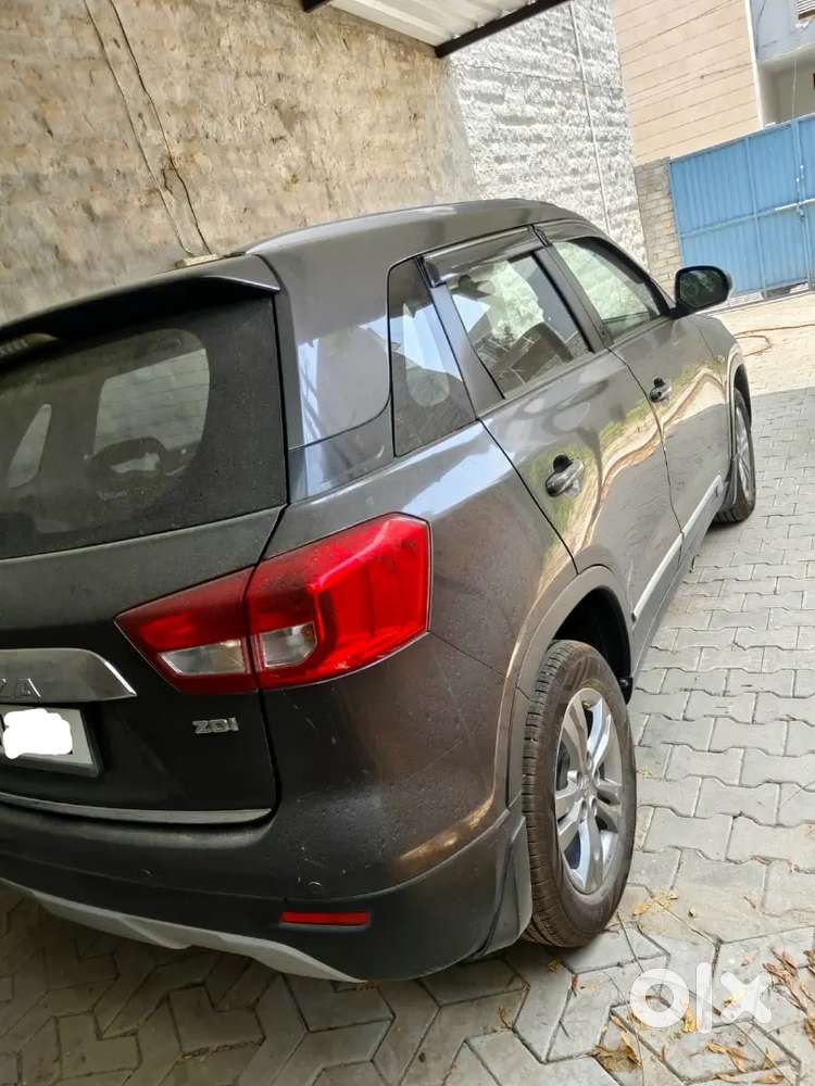 Maruti Suzuki Brezza – Granite Grey (pb Registered) – For Sale