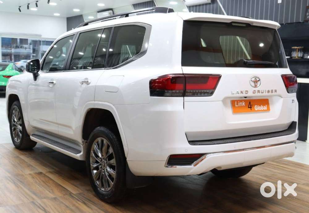 Toyota Land Cruiser 3.3 Zx Diesel, 2023