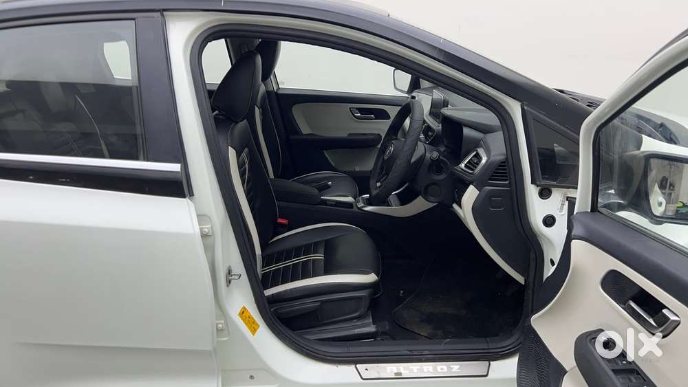 Tata Altroz Xz, 2021, Petrol