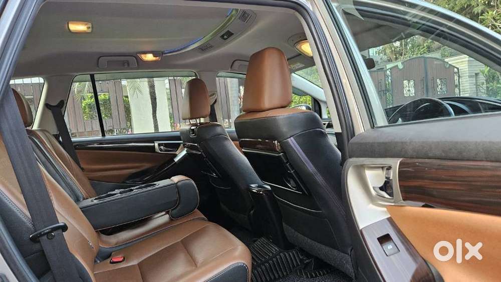 Toyota Innova Crysta [2020-ongoing] 2.4 Zx At 7 Str, 2022, Diesel