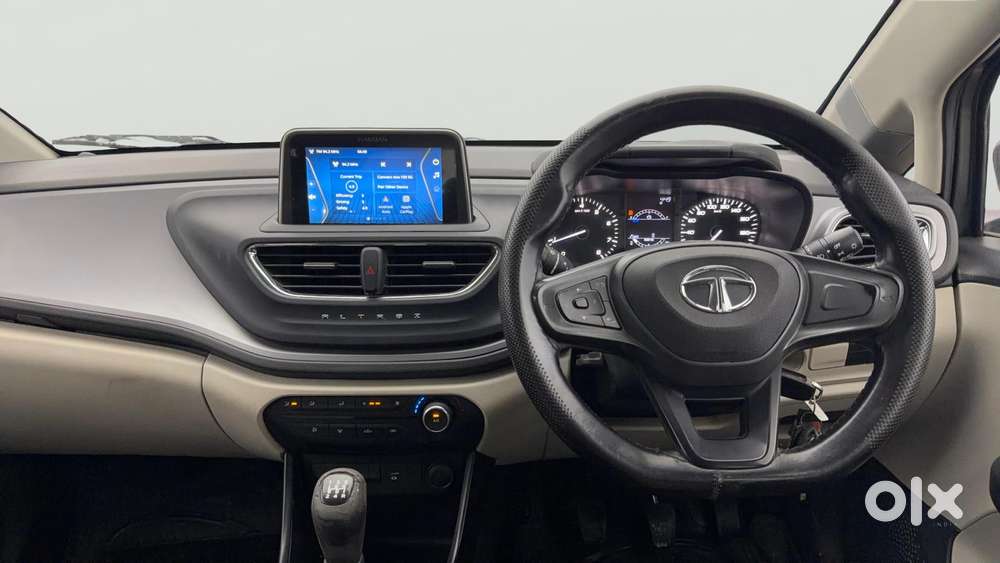 Tata Altroz Xm Plus Petrol, 2023, Petrol