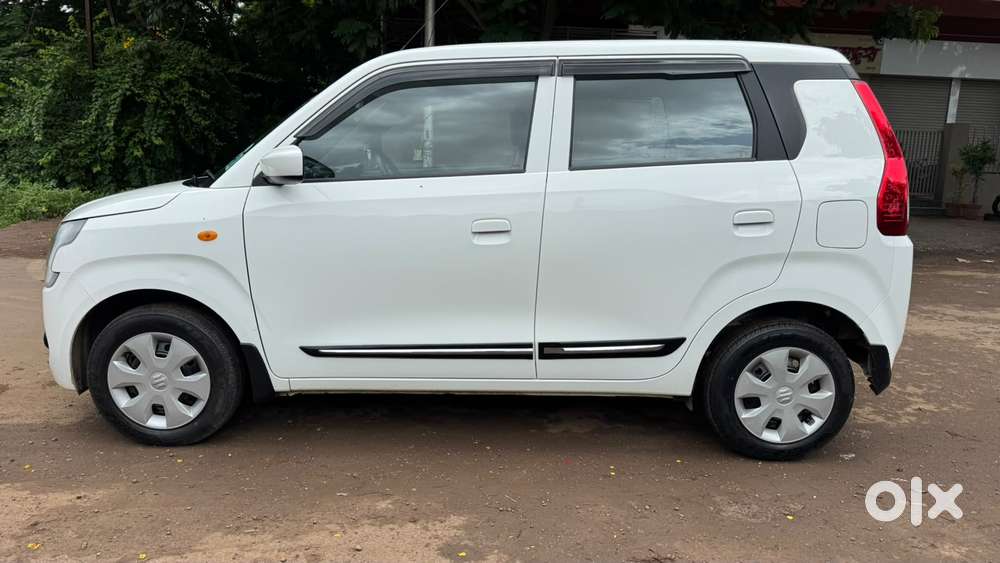 Maruti Suzuki Wagon R Vxi Amt1.2, 2024, Petrol