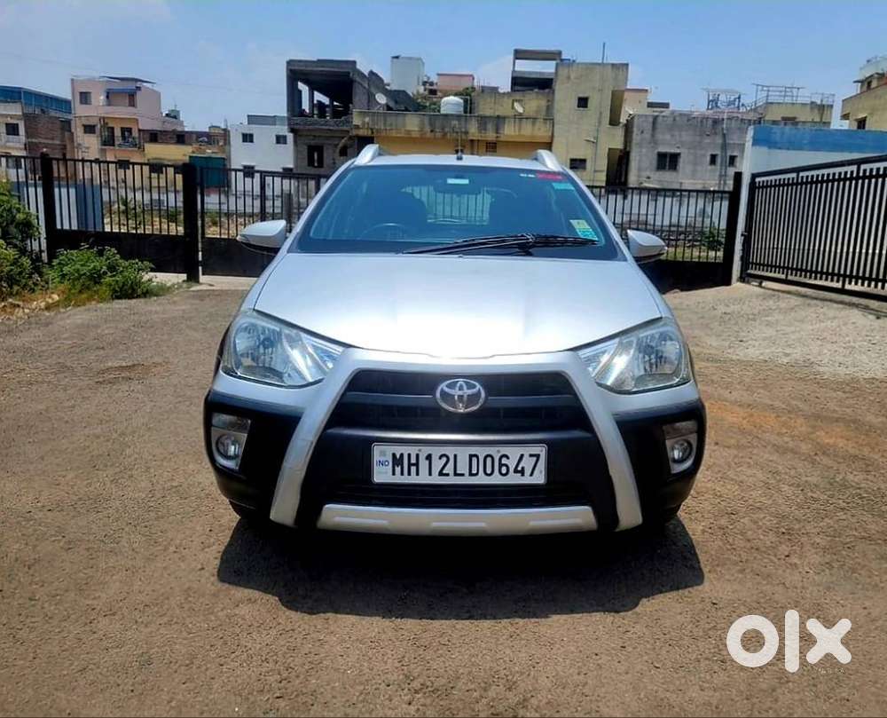 2014 Toyota Etios Cross 1.5 V Petrol Manual 78,000 Km  2nd Owner