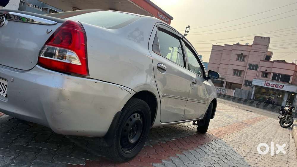 Toyota Etios 2013-2014 V Sp, 2013, Petrol