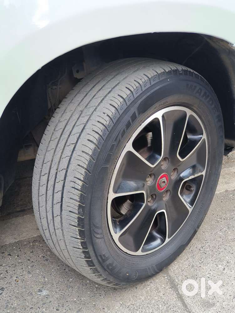 Renault Duster Petrol Rxs Cvt, 2017, Petrol
