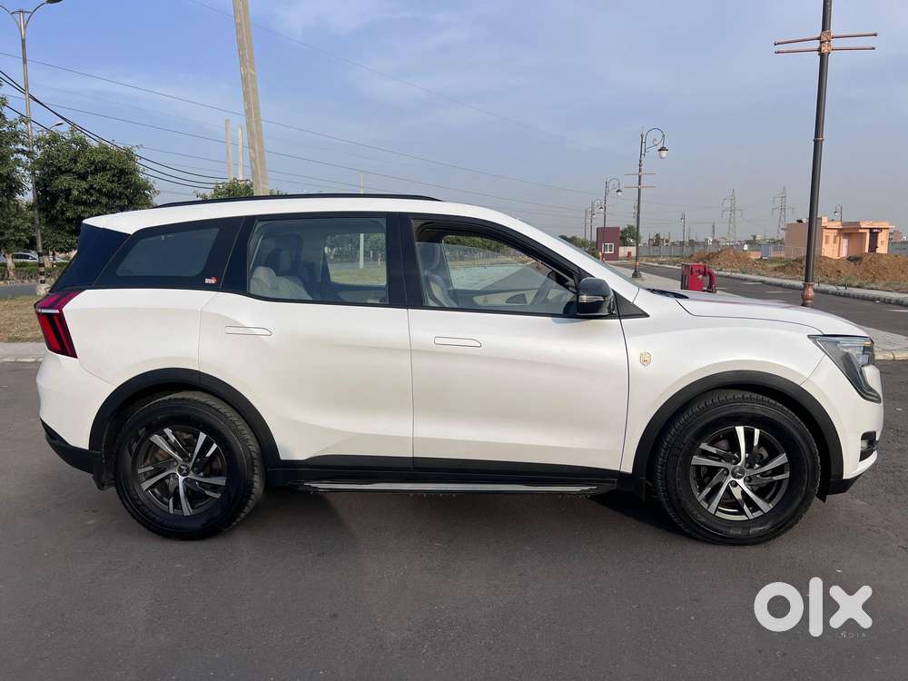 Mahindra Xuv700 2.2 Ax 5 Diesel Mt Str, 2023, Diesel