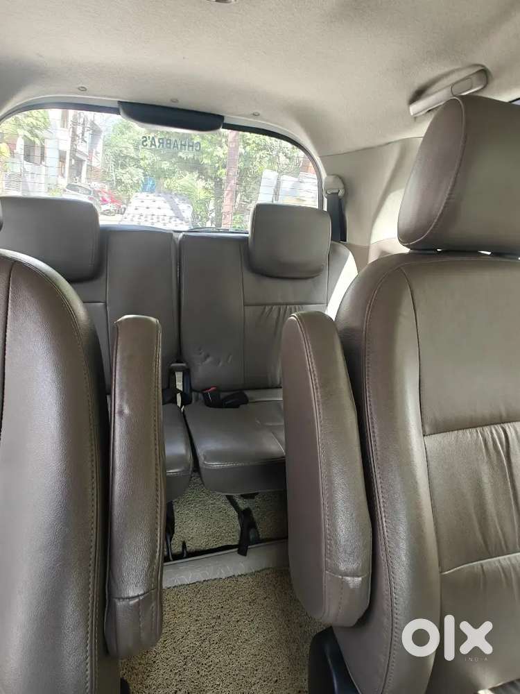 Toyota Innova 2015 Diesel Well Maintained