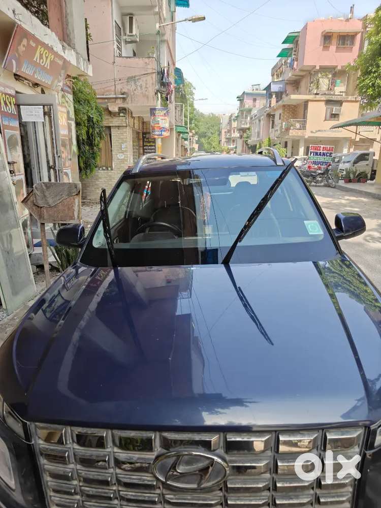 Excellent Condition Hyundai Venue For Sale