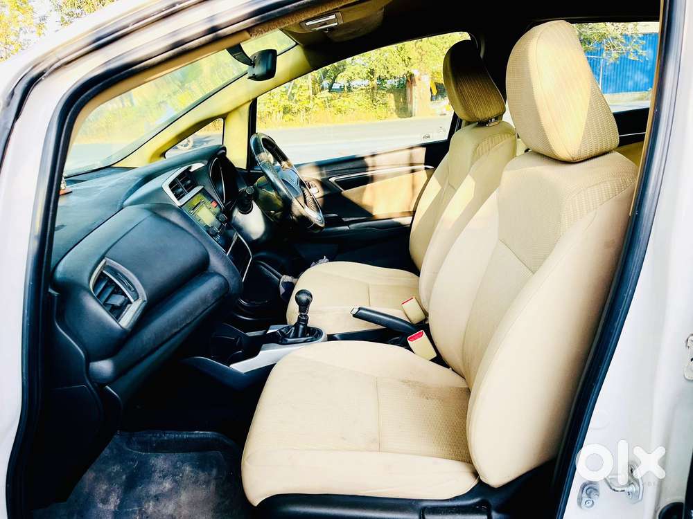 Honda Jazz 1.2 V I Vtec Privilege, 2016, Petrol