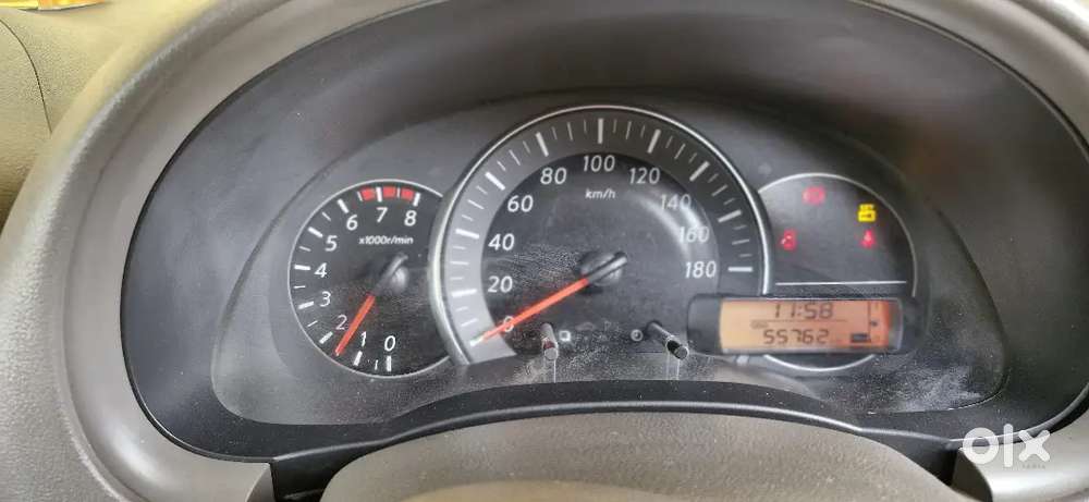 Nissan Micra Active 2014