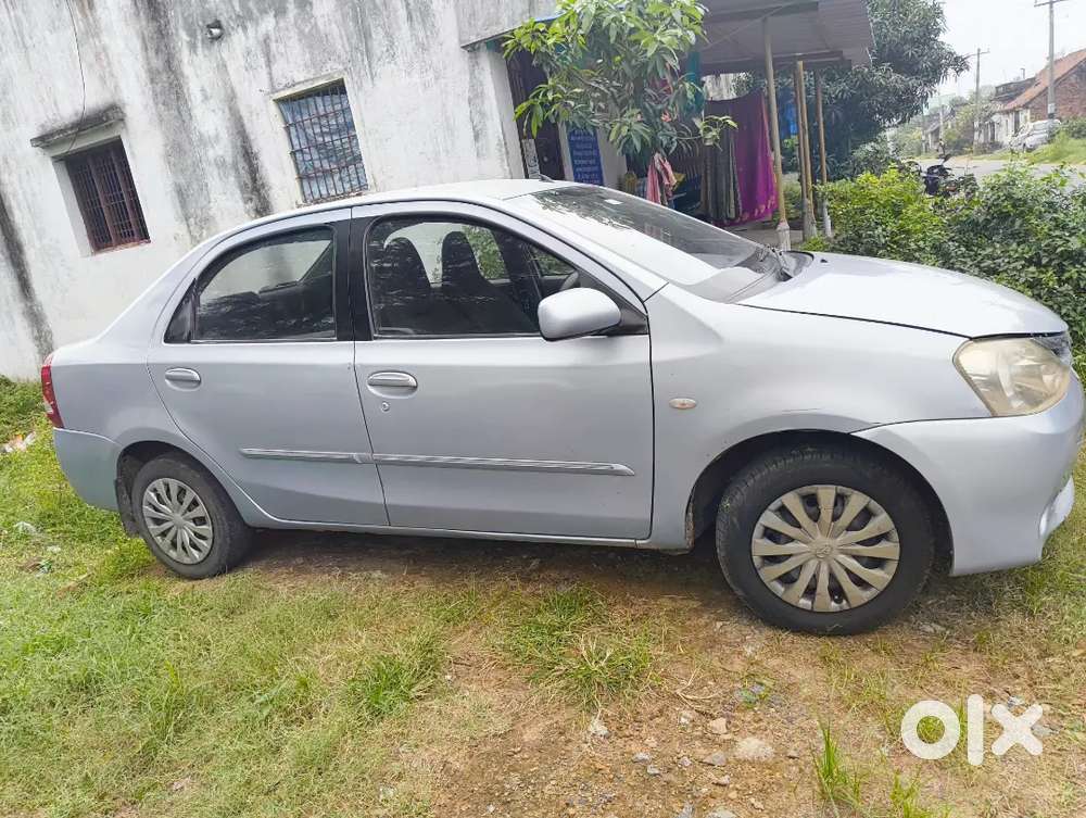 Toyota Etios 2011 Petrol Well Maintained