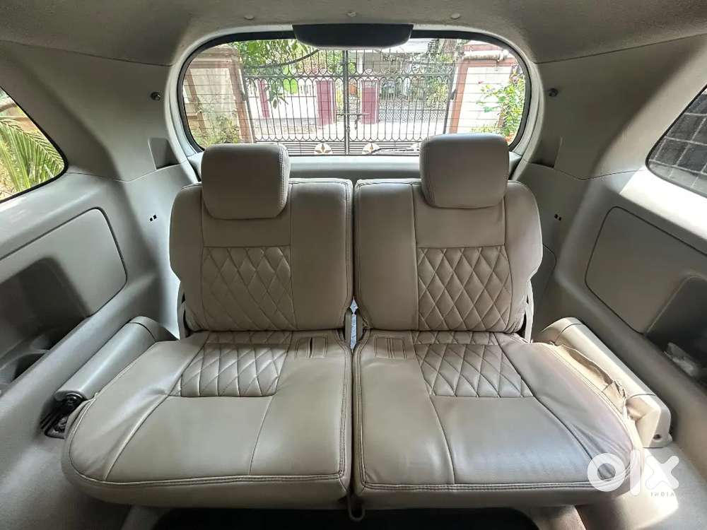 Toyota Innova 2011 Diesel 8 Str