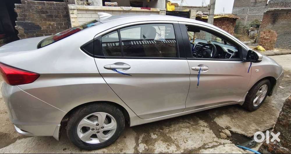 Honda City 2016 Diesel Well Maintained, Good Condition.
