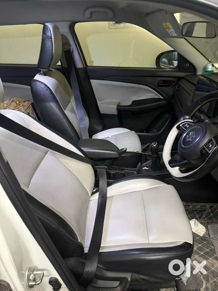 Maruti Brezza 2023 Lxi