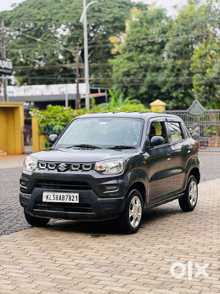 Maruti Suzuki S-presso Vxi At, 2019, Petrol