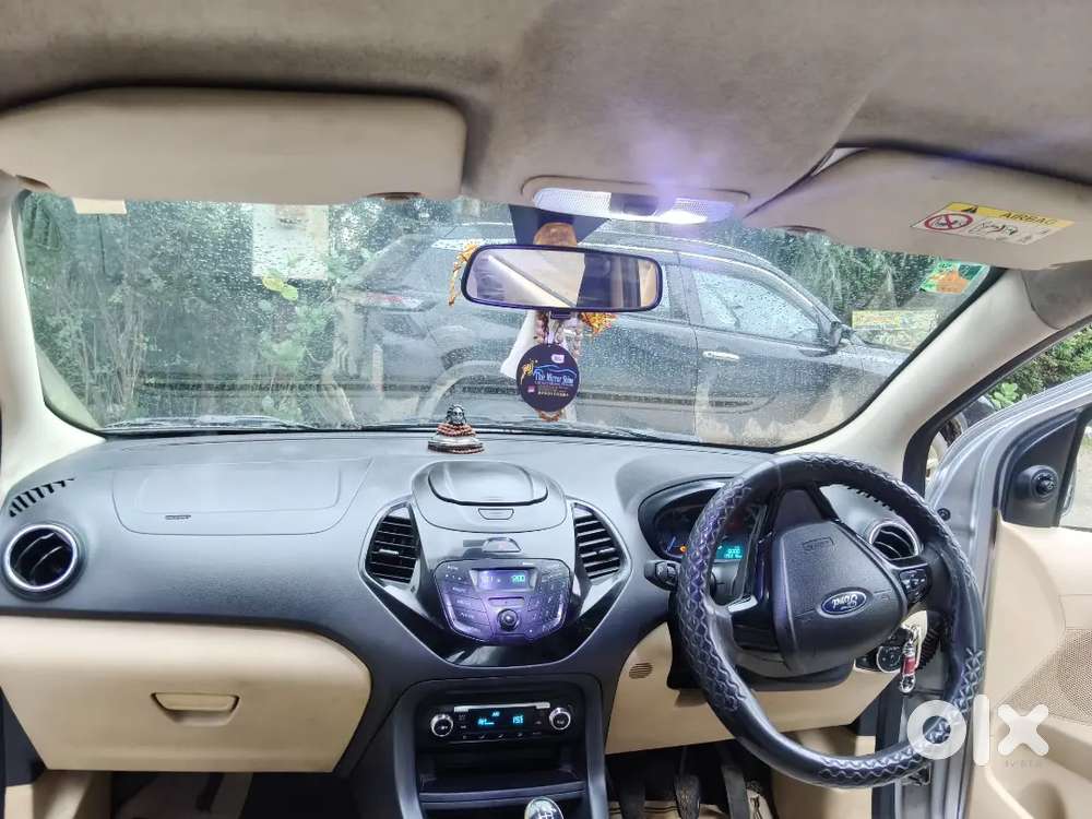 Ford Aspire Titanium Blu 2017