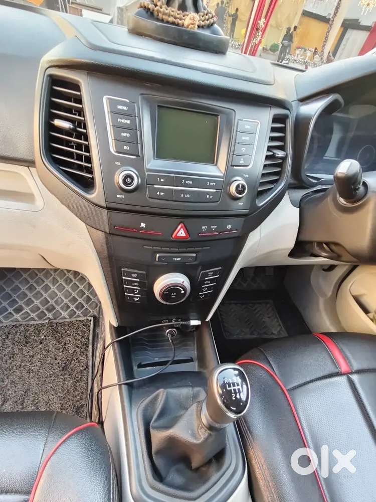 Mahindra Xuv300 2023