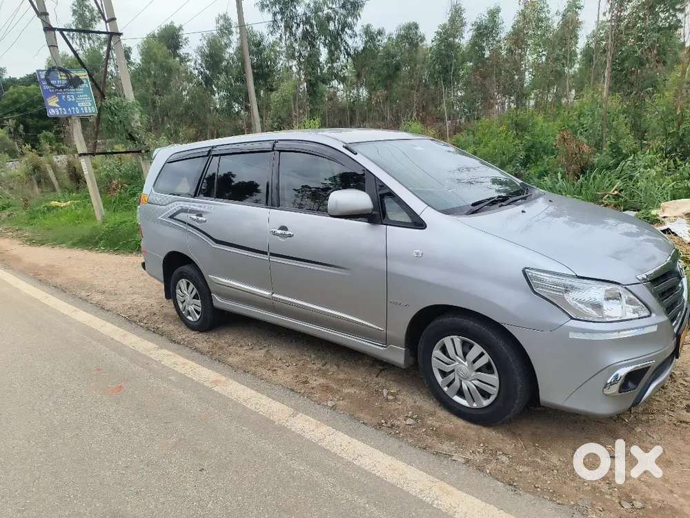 Toyota Innova 2.5 G4 6+1
