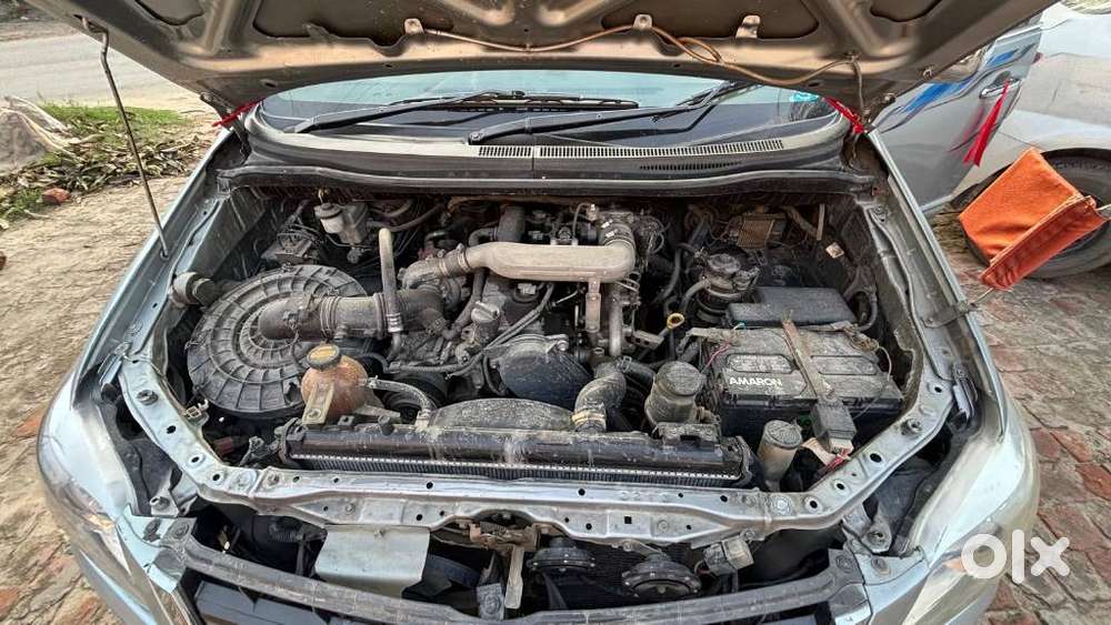 Toyota Innova 2.5 G (diesel) 8 Seater, 2016, Diesel