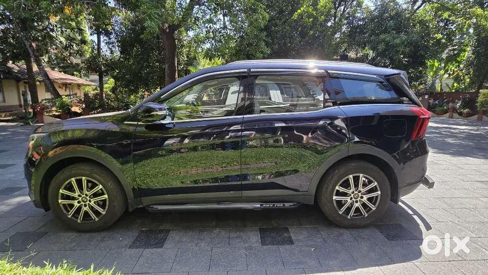 Mahindra Xuv700 Ax7l November 2022 Diesel Automatic Well Maintained.