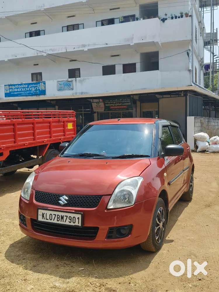 Maruti Suzuki New-gen Swift 2010 Petrol 100000 Km Driven