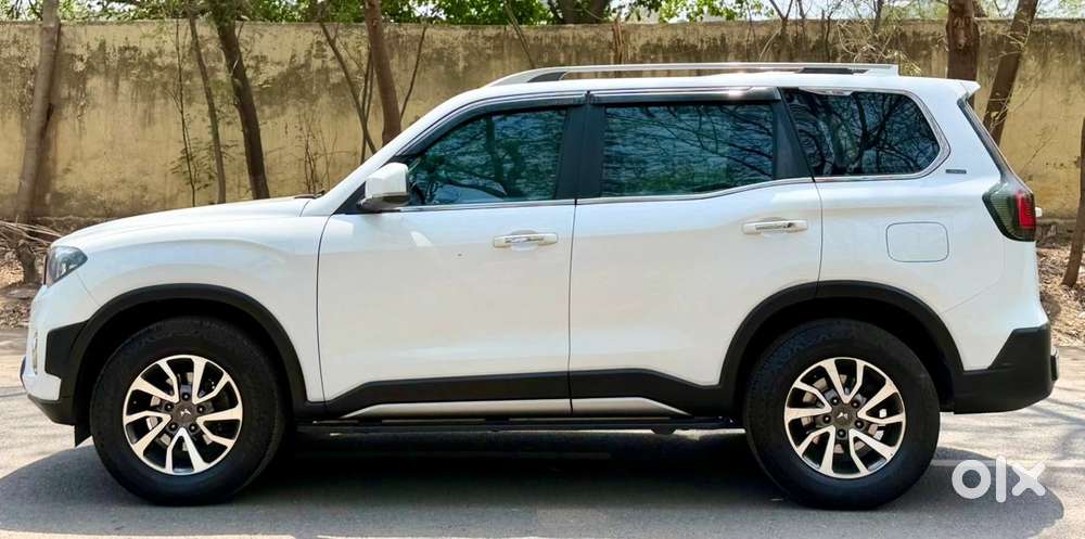 Mahindra Scorpio N Z8 Petrol At 7 Str, 2024, Petrol