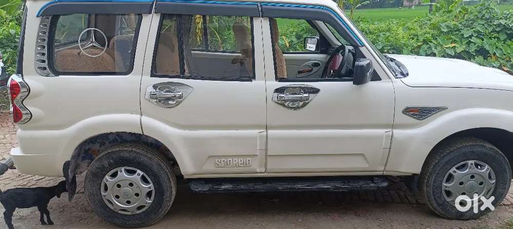 Mahindra Scorpio Diesel Automatic 2015