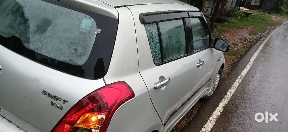 Maruti Suzuki Swift 2010 Petrol 67000 Km Driven