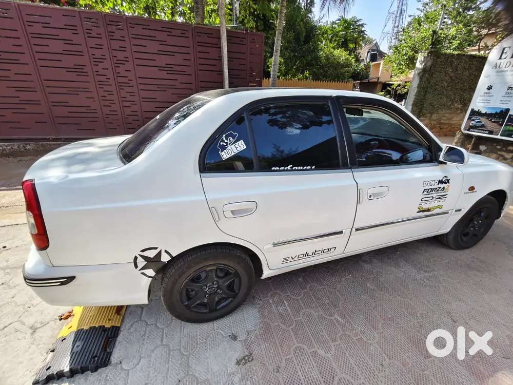 Hyundai Accent 1.5 Executive 2011