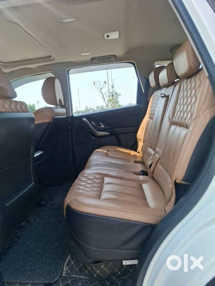 Mahindra Xuv500 W11 Option, 2020, Diesel