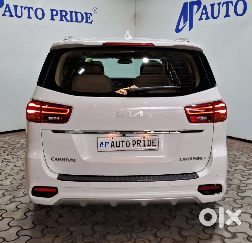 Kia Carnival Limousine Plus 7 Str, 2022, Diesel