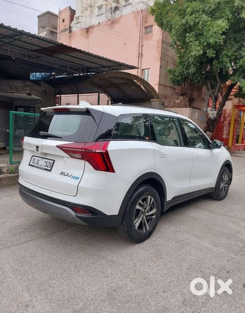 Mahindra Xuv700 2.0 Ax 5 Petrol At Str, 2024, Petrol