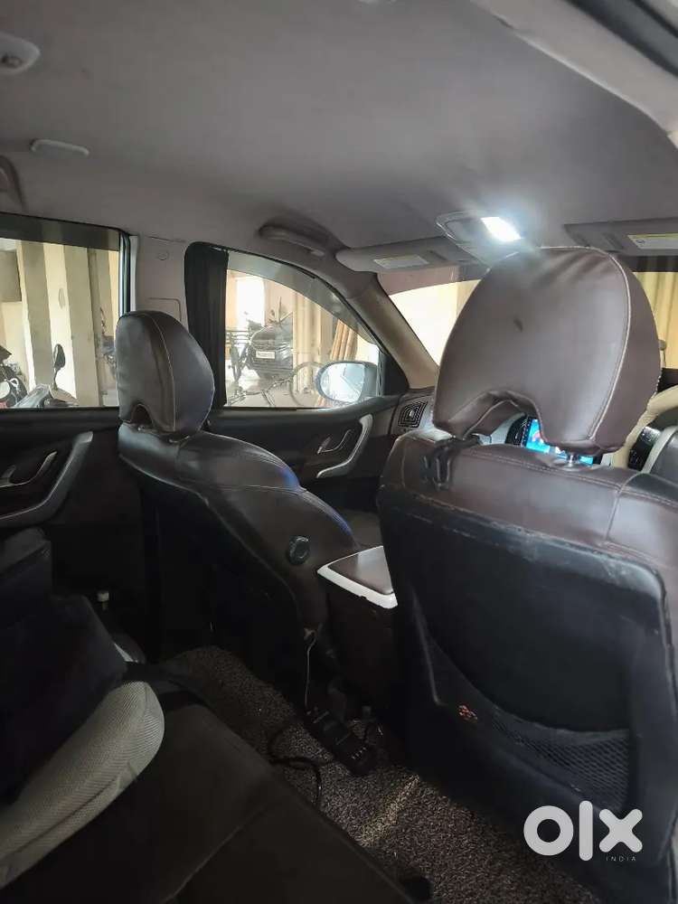 Mahindra Xuv500 2012 Diesel 95000 Km Driven