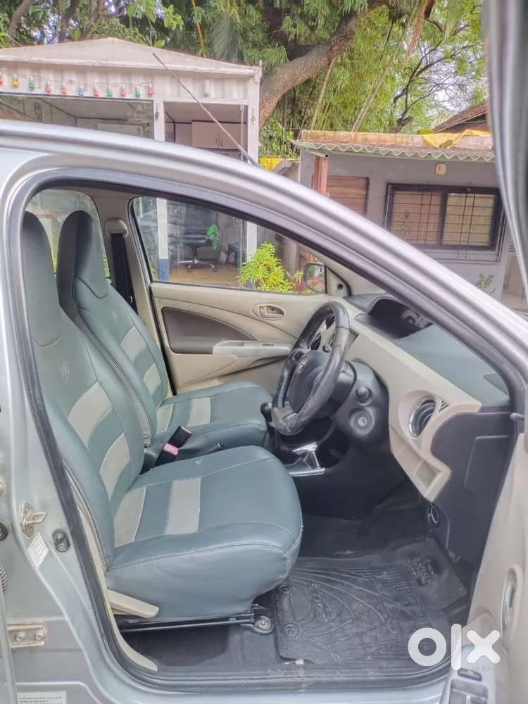 Toyota Etios 1.5 Vx, 2013, Petrol