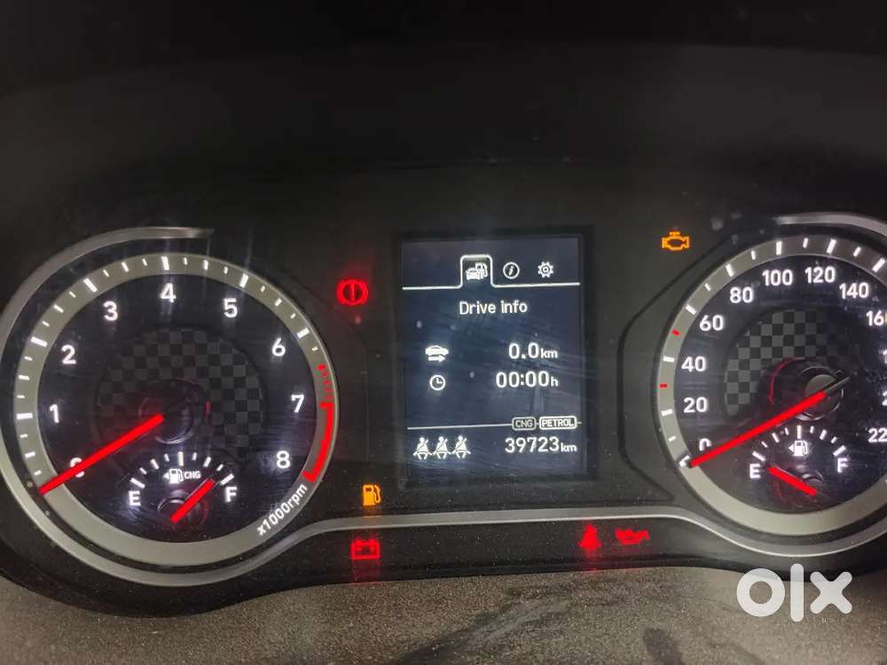 Hyundai Aura 2024 Cng & Hybrids 39704 Km Driven