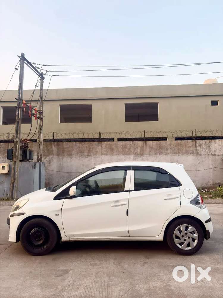 Honda Brio 2012 Cng