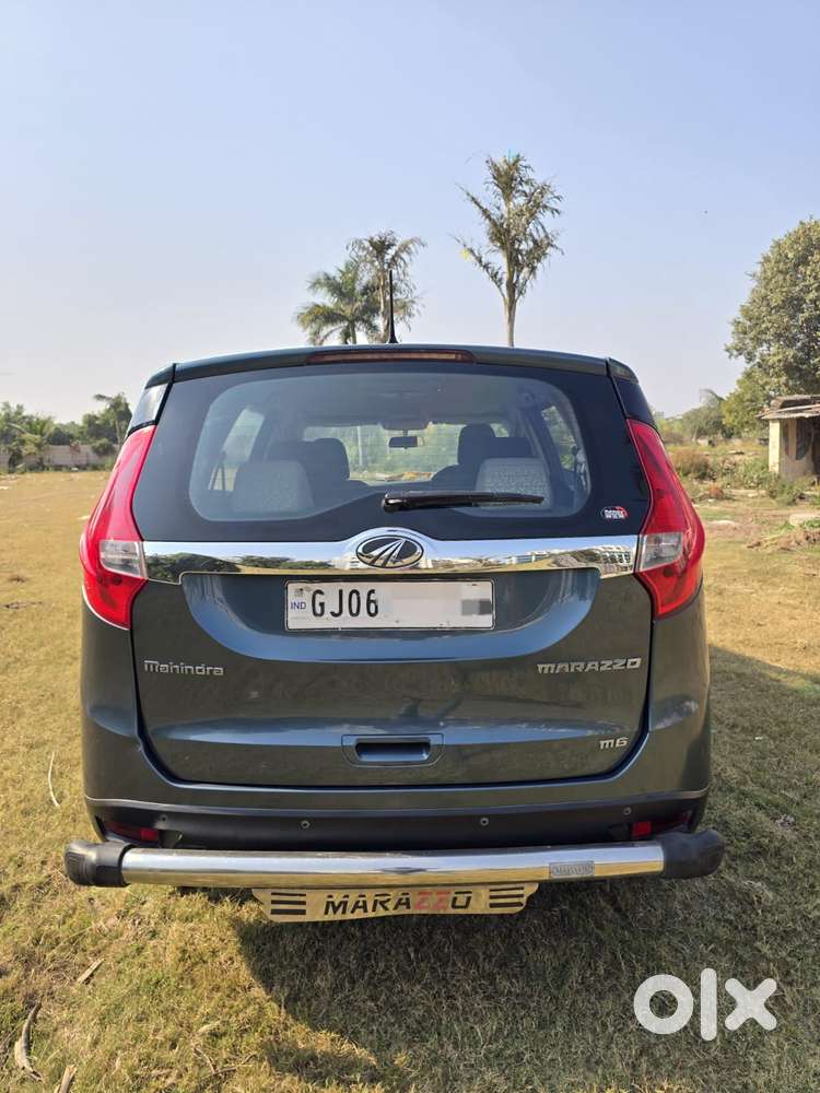 Mahindra Marazzo M6, 2019, Diesel