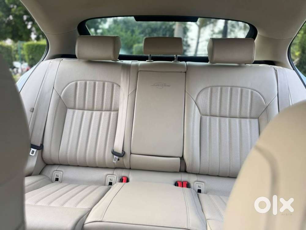 Skoda Superb 2.0 L&k Tsi At, 2019, Petrol