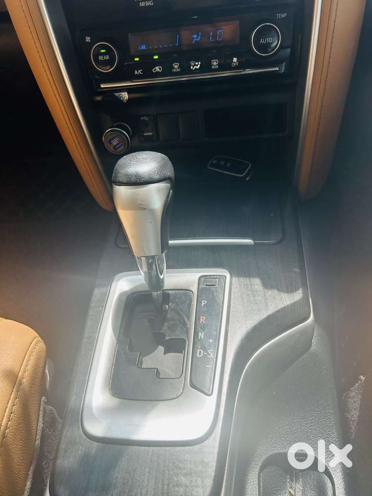 Toyota Fortuner 4x2 At 2.8 Diesel, 2019, Diesel