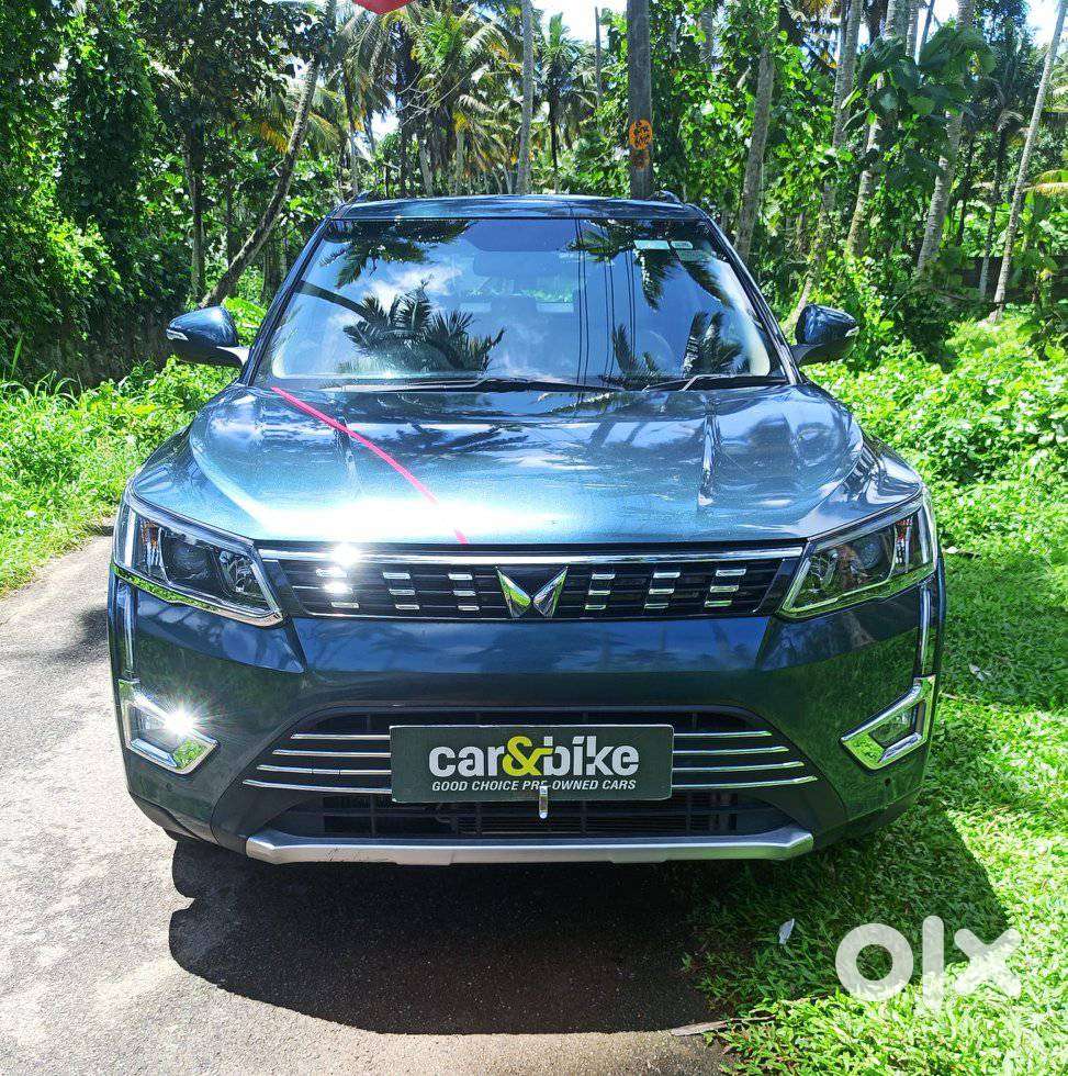 Mahindra Xuv300 1.2 W8 Amt Petrol, 2022, Petrol