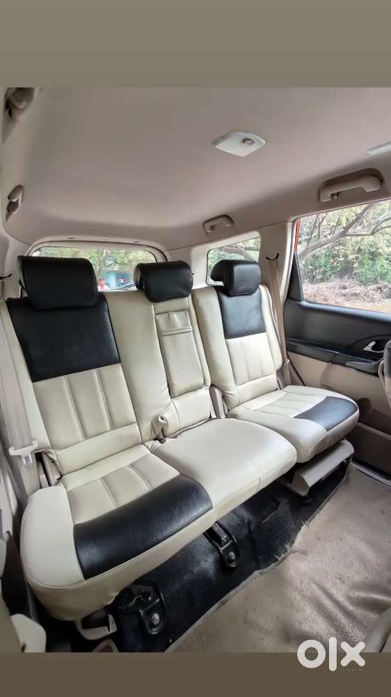 Mahindra Xuv500 2016 Diesel 90000 Km Driven