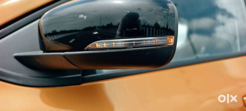 Renault Triber Rxt, 2022, Petrol
