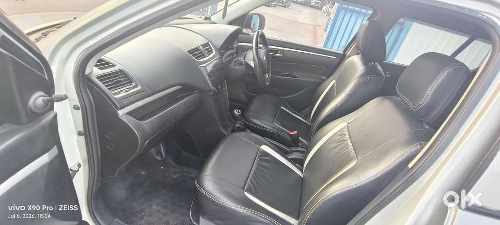 Maruti Suzuki Swift Lxi Optional-o, 2017, Petrol