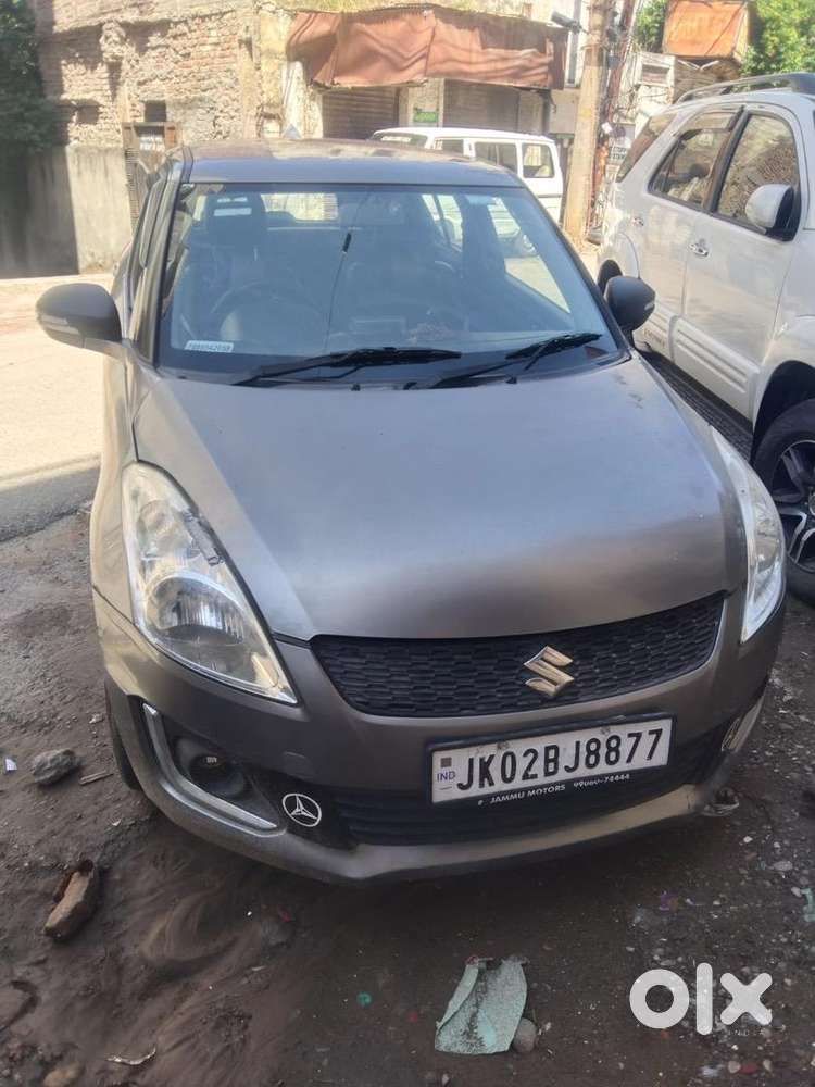 Maruti Suzuki Swift 2015 Petrol Well Maintained