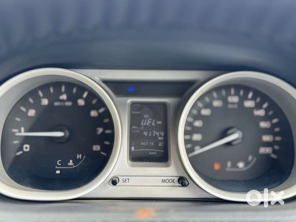 Tata Tiago Xz Opt, 2016, Petrol
