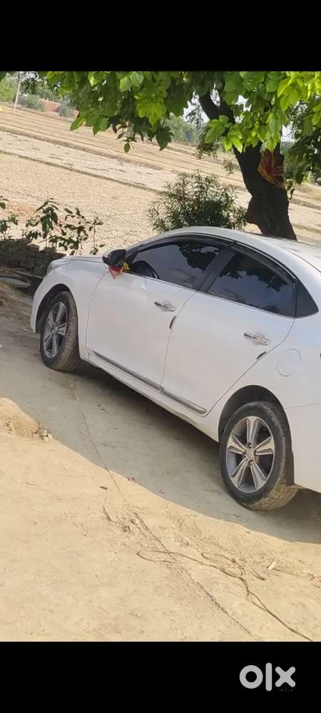 Hyundai Verna 2019 Petrol Sunroof Car