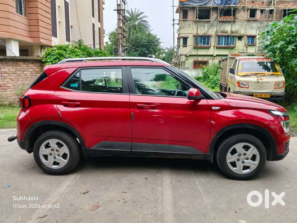 Hyundai Venue S, 2022, Petrol