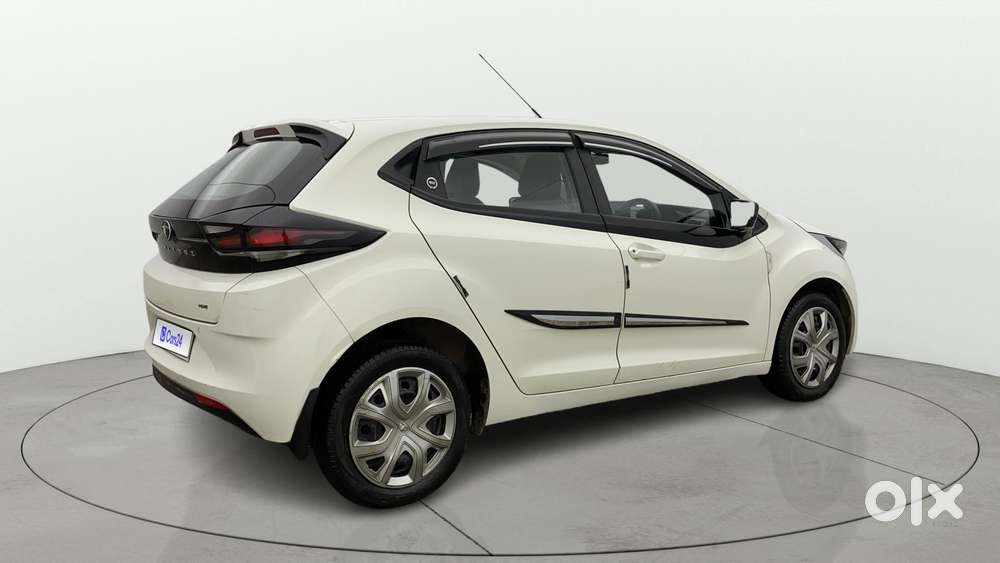 Tata Altroz Xm Plus Icng, 2023, Cng & Hybrids